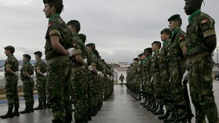 NATO vojaci KFOR (SITA/AP)